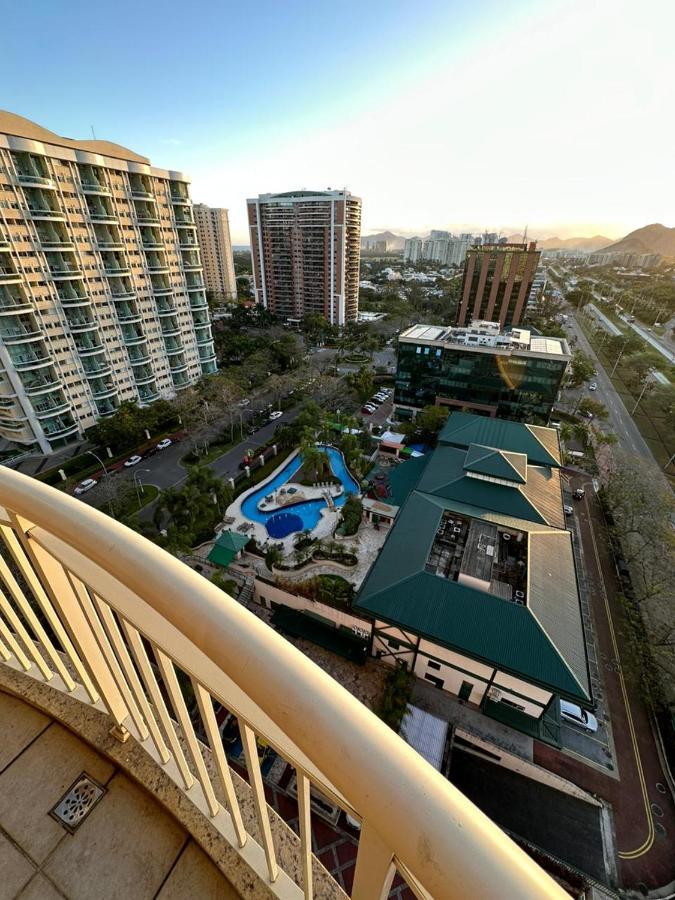 Flat Com Vista Panoramica -15- Na Barra Da Tijuca - Estacionamento Gratuito - Frigobar - Ar Condicionado - Piscina - Academia - Balsa Gratis - Varanda - Vista Parcial Mar E Lagoa Appart hôtel *