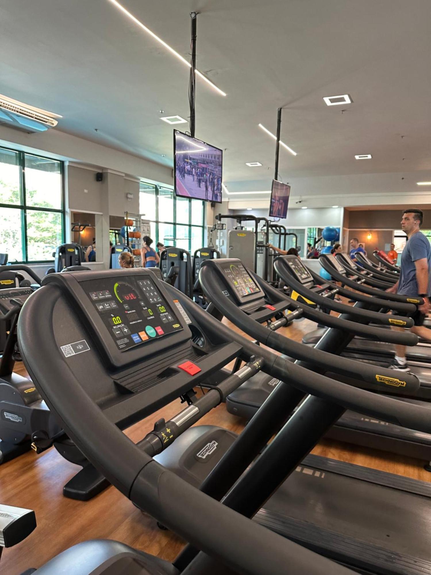 Flat Com Vista Panoramica -15- Na Barra Da Tijuca - Estacionamento Gratuito - Frigobar - Ar Condicionado - Piscina - Academia - Balsa Gratis - Varanda - Vista Parcial Mar E Lagoa